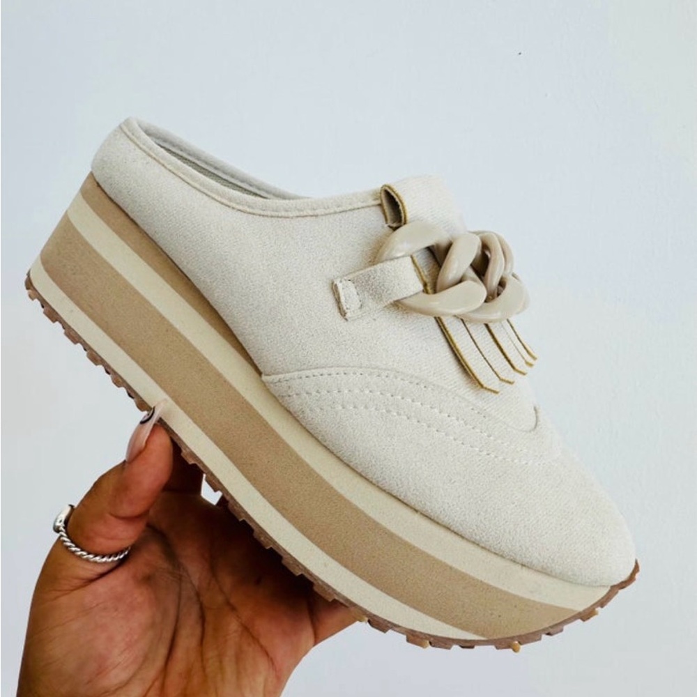 Pierre Dumas Cream Platform Mules